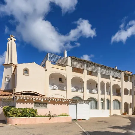 호텔 Hotiday Collection -