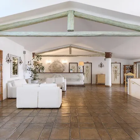 Hotiday Collection - Hotell Porto Cervo