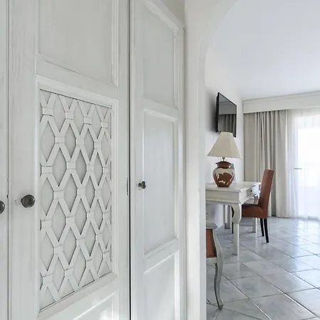 Hotiday Collection - ホテル