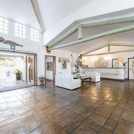 Hotiday Collection - 호텔