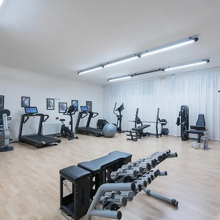 Hotiday Collection - 4*