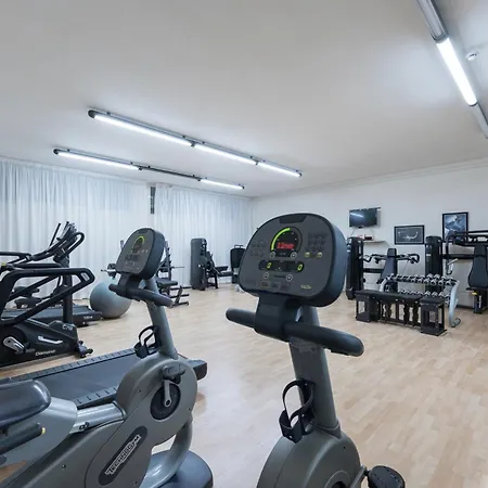 Hotel Hotiday Collection -