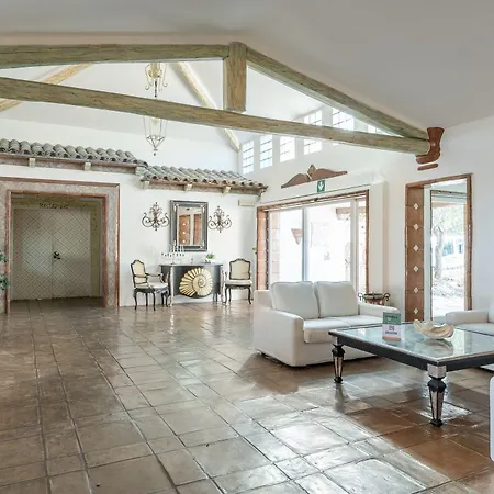 Hotiday Collection - 4* Порто-Черво