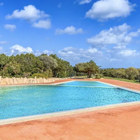 Hotel Hotiday Collection -