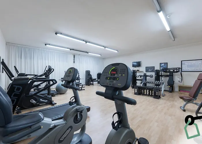 酒店 Hotiday Collection -