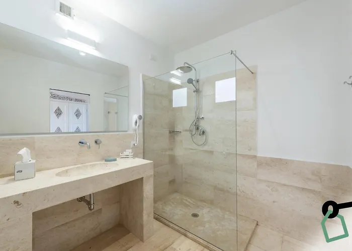 Hotiday Collection -