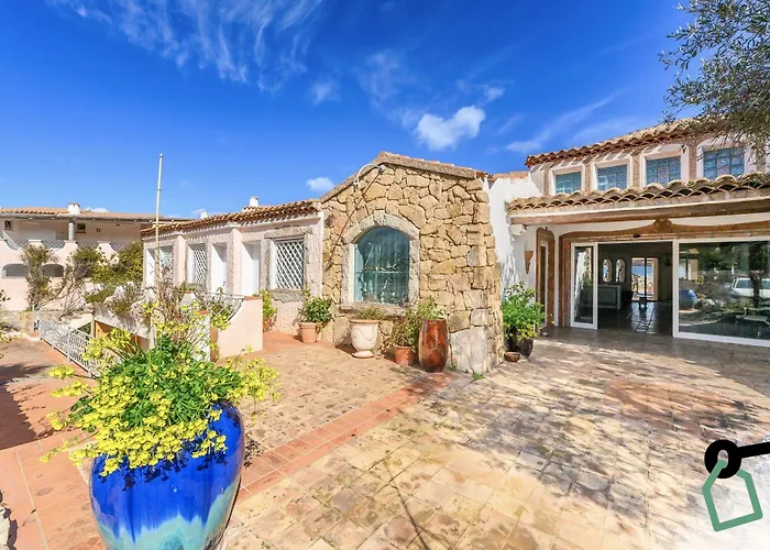 Hotiday Collection - Hotel 4*