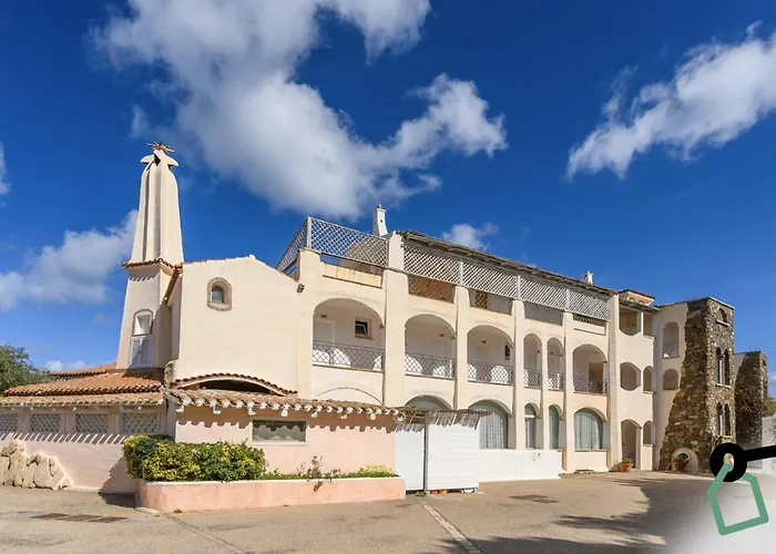 Hotel Hotiday Collection -