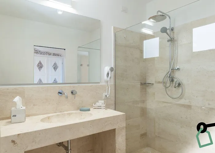 Hotiday Collection - Hotel 4*